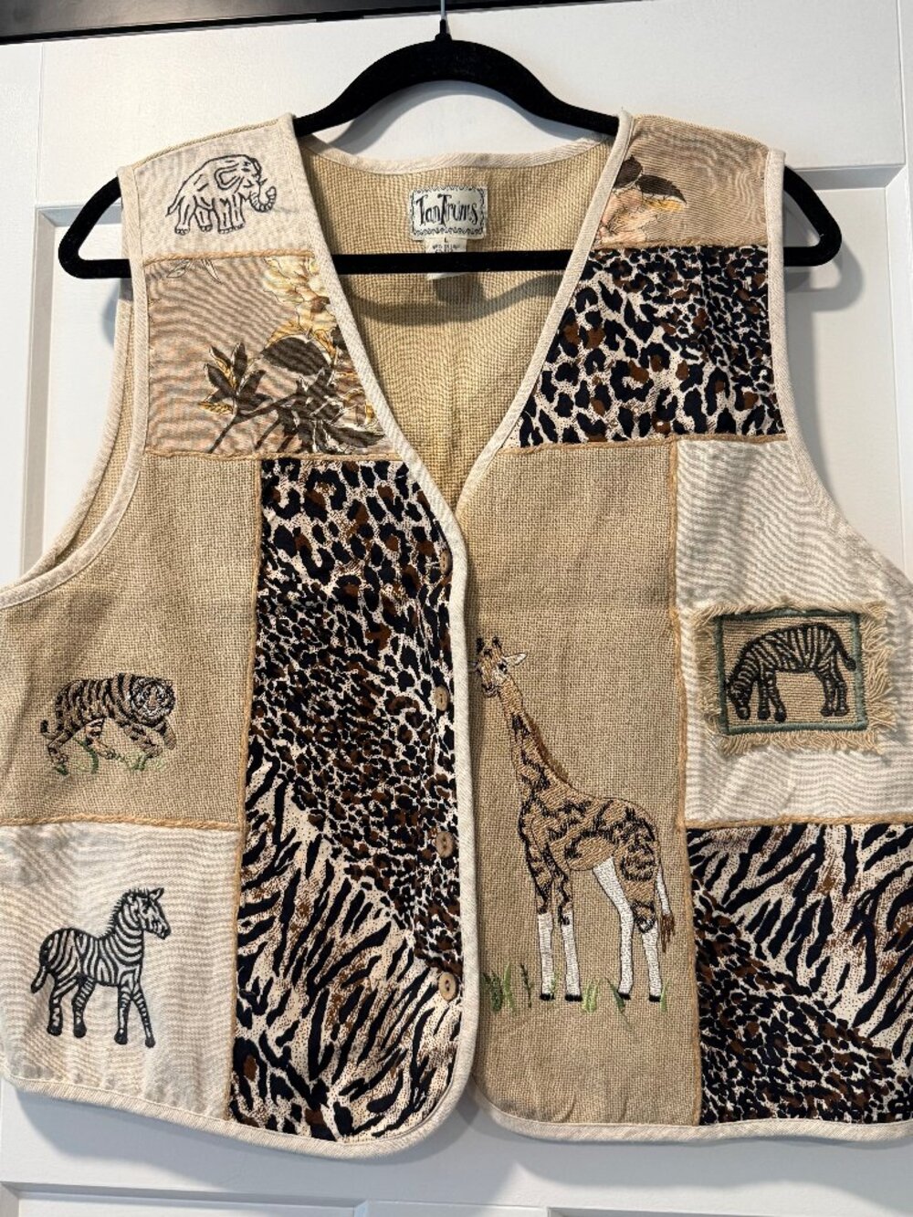 Vintage Tantrums Cotton Patchwork Animal Print & Animals Button-Front Vest
